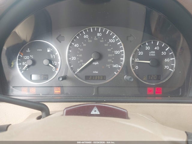 44705485 :رقم المزاد ، 4JGAB75E42A318823 vin ، 2002 Mercedes-benz Ml 500 مزاد بيع