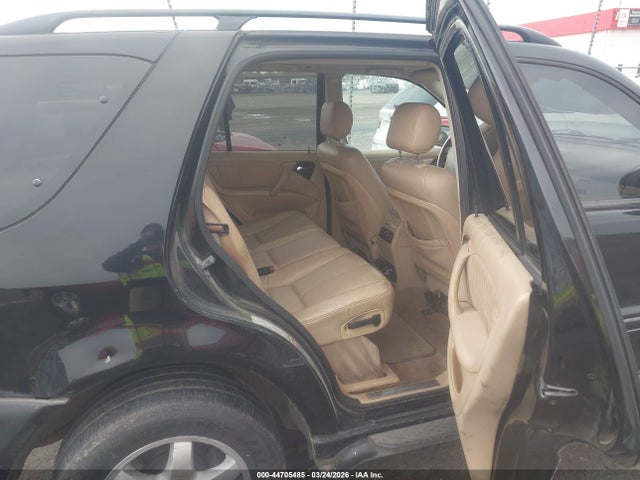 44705485 :رقم المزاد ، 4JGAB75E42A318823 vin ، 2002 Mercedes-benz Ml 500 مزاد بيع