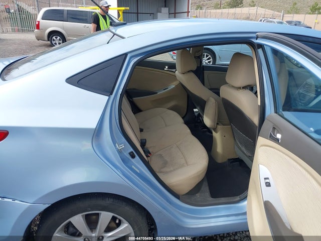 KMHCU4AE2EU754015 Hyundai ACCENT GLS