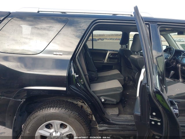 Продажа на аукционе авто 2018 Toyota 4runner Sr5, vin: JTEBU5JR7J5503063, номер лота: 44705517