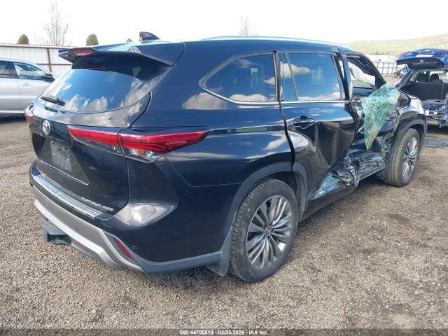 Продаж на аукціоні авто 2021 Toyota Highlander Platinum, vin: 5TDFZRBH9MS074673, номер лоту: 44705518