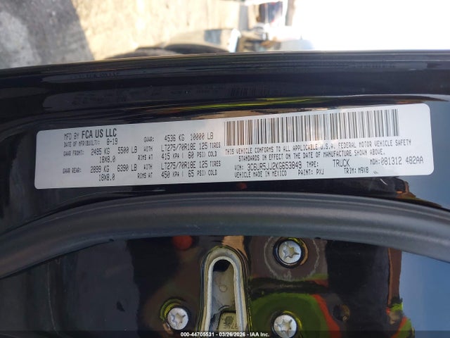 3C6UR5JJ2KG653849 RAM 2500 Big Horn 4x4 8&#039; Box