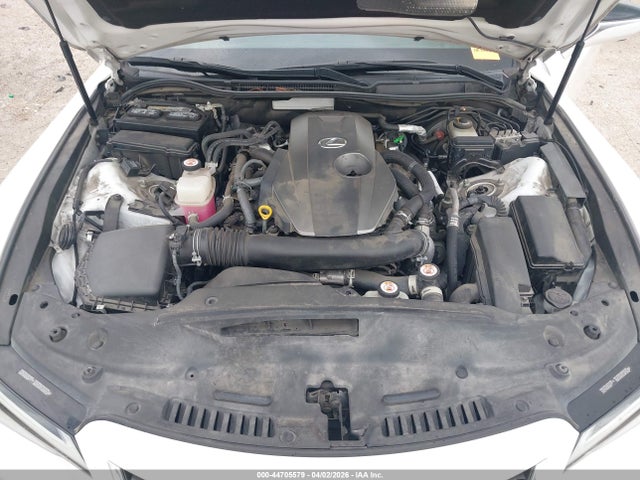 44705579 :رقم المزاد ، JTHCA1D21M5114298 vin ، 2021 Lexus Is 300 مزاد بيع
