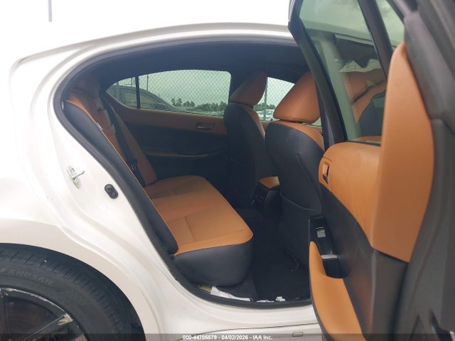 44705579 :رقم المزاد ، JTHCA1D21M5114298 vin ، 2021 Lexus Is 300 مزاد بيع