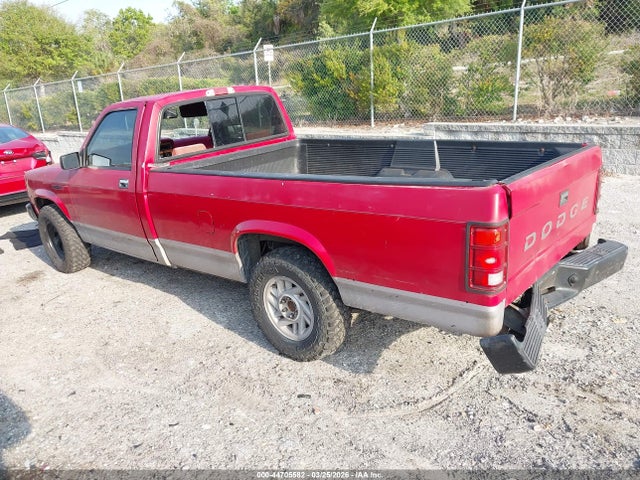 1989 Dodge Dakota მანქანა იყიდება აუქციონზე, vin: 1B7FL26X4KS158673, აუქციონის ნომერი: 44705582