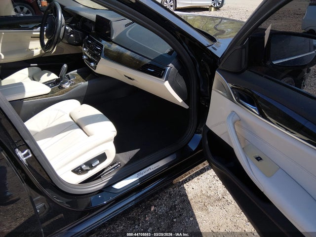 Продаж на аукціоні авто 2019 Bmw 530i, vin: WBAJA5C5XKBX86755, номер лоту: 44705583