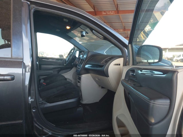 2017 Dodge Grand Caravan Se Plus მანქანა იყიდება აუქციონზე, vin: 2C4RDGBG7HR549839, აუქციონის ნომერი: 44705585
