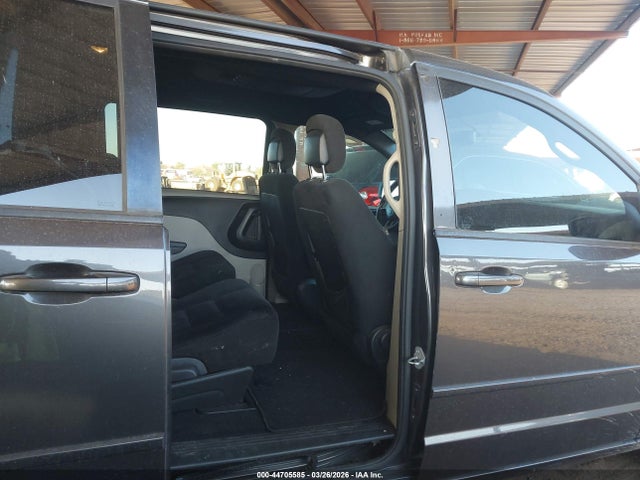 2017 Dodge Grand Caravan Se Plus მანქანა იყიდება აუქციონზე, vin: 2C4RDGBG7HR549839, აუქციონის ნომერი: 44705585