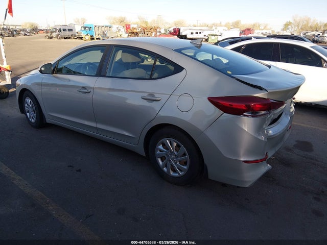 Продаж на аукціоні авто 2017 Hyundai Elantra Se, vin: KMHD74LF2HU359371, номер лоту: 44705588