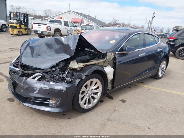 Aukcja sprzedaży 2018 Tesla Model S 100d/75d/p100d, vin: 5YJSA1E2XJF252511, numer aukcji: 44705589