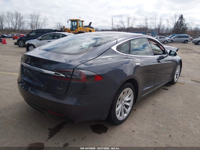 Aukcja sprzedaży 2018 Tesla Model S 100d/75d/p100d, vin: 5YJSA1E2XJF252511, numer aukcji: 44705589
