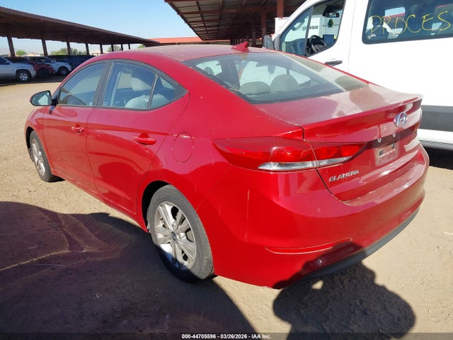 KMHD84LF3HU160973 Hyundai ELANTRA SE