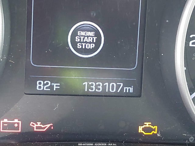KMHD84LF3HU160973 Hyundai ELANTRA SE