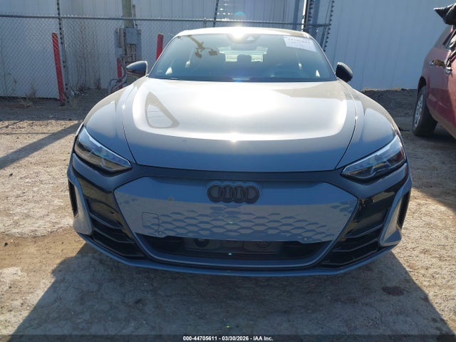 Продаж на аукціоні авто 2022 Audi Rs E-tron Gt Quattro, vin: WAUBHBFW7N7904612, номер лоту: 44705611
