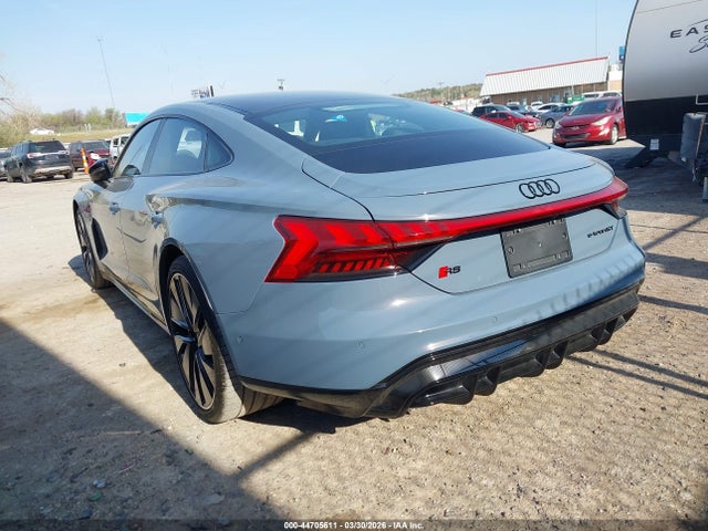 Продаж на аукціоні авто 2022 Audi Rs E-tron Gt Quattro, vin: WAUBHBFW7N7904612, номер лоту: 44705611