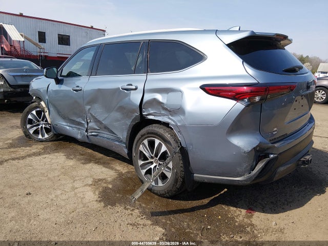 Aukcja sprzedaży 2022 Toyota Highlander Hybrid Xle, vin: 5TDGBRCH8NS081994, numer aukcji: 44705639