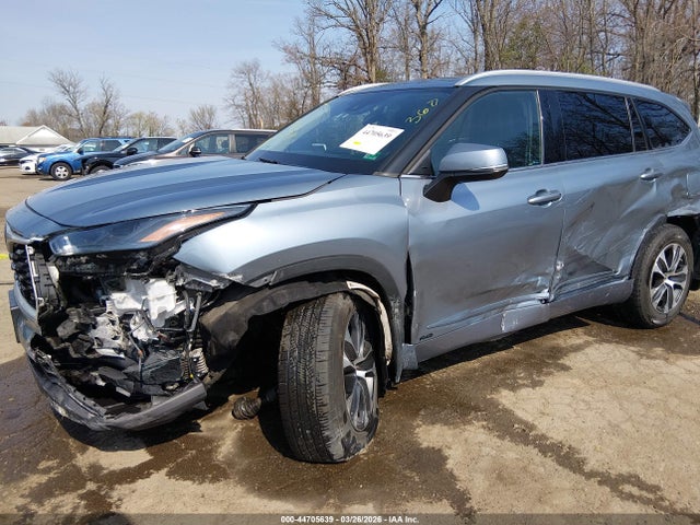 Aukcja sprzedaży 2022 Toyota Highlander Hybrid Xle, vin: 5TDGBRCH8NS081994, numer aukcji: 44705639