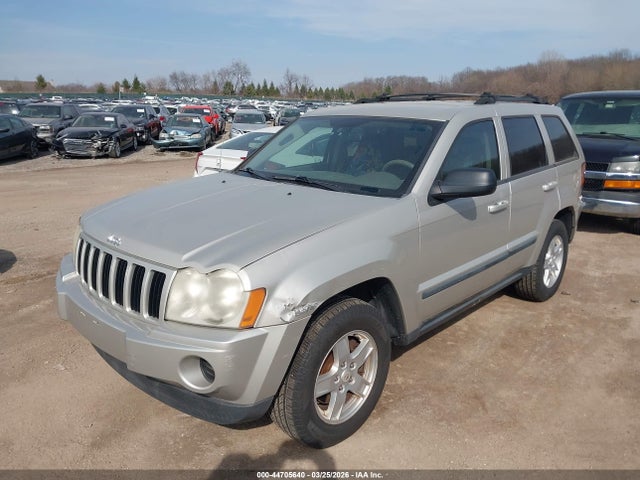 2007 Jeep Grand Cherokee Laredo მანქანა იყიდება აუქციონზე, vin: 1J8GS48K77C526102, აუქციონის ნომერი: 44705640