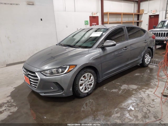 Hyundai ELANTRA SE 2018 5NPD74LF4JH287786 Image 2