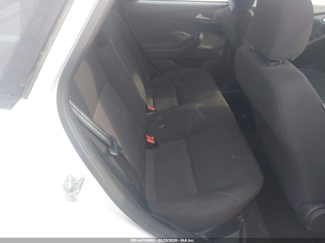 1FADP3H28HL275667 Ford FOCUS SEL
