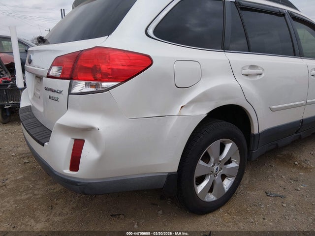 Aukcja sprzedaży 2011 Subaru Outback 2.5i Limited, vin: 4S4BRBJC6B3427764, numer aukcji: 44705658