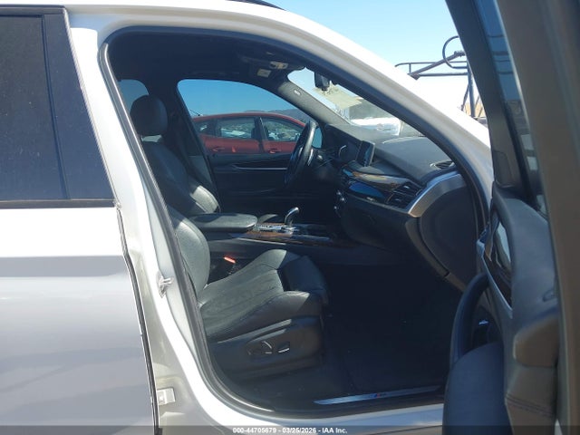 2015 BMW X5 5UXKR0C53F0K68196 Photo 4