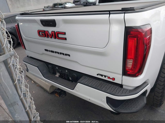 1GT49PEY9LF269744 GMC Sierra 2500hd 4wd Standard Bed At4