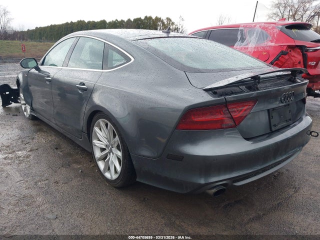 2014 AUDI A7 WAU2GBFC7EN083256 Photo 2