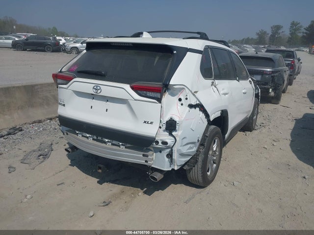 44705700 :رقم المزاد ، 2T3W1RFV4RC273581 vin ، 2024 Toyota Rav4 Xle مزاد بيع