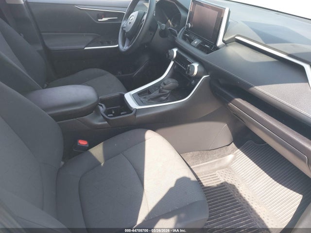 44705700 :رقم المزاد ، 2T3W1RFV4RC273581 vin ، 2024 Toyota Rav4 Xle مزاد بيع