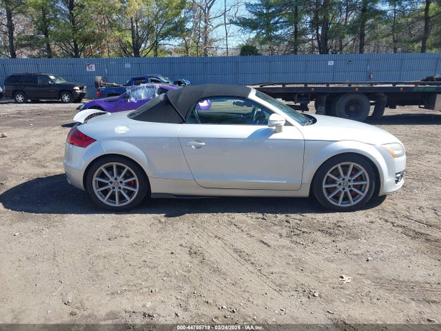 44705719 :رقم المزاد ، TRURD38J681023045 vin ، 2008 Audi Tt 3.2 مزاد بيع