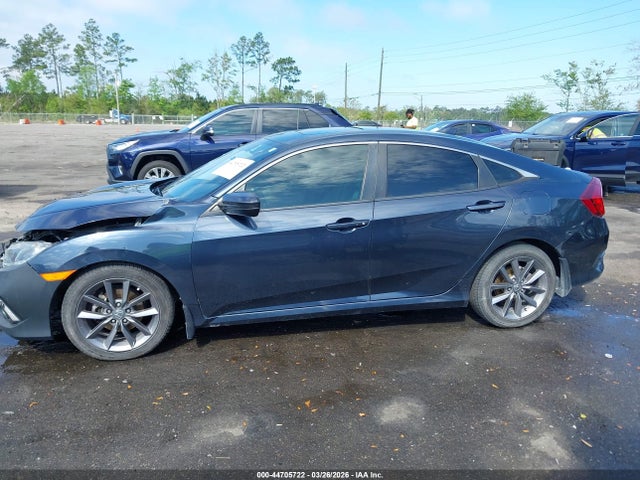 Продаж на аукціоні авто 2019 Honda Civic Ex, vin: 19XFC1F31KE015030, номер лоту: 44705722