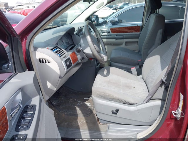 2009 CHRYSLER TOWN & COUNTRY 2A8HR54199R515406 Photo 4