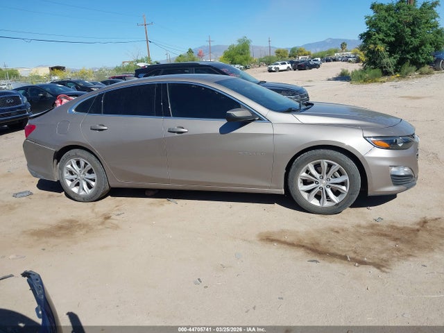 1G1ZD5ST9PF251521 Chevrolet Malibu Fwd 1lt