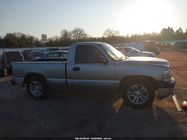 44705744 :رقم المزاد ، 1GCEC14VXYZ308986 vin ، 2000 Chevrolet Silverado 1500 Ls مزاد بيع