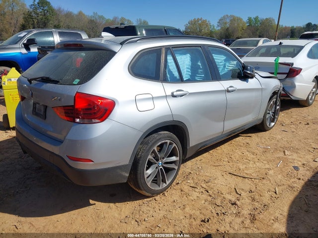 Aukcja sprzedaży 2015 Bmw X1 Sdrive28i, vin: WBAVM1C59FV317131, numer aukcji: 44705760