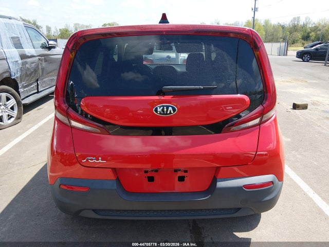 KNDJ23AU8M7139632 KIA SOUL LX