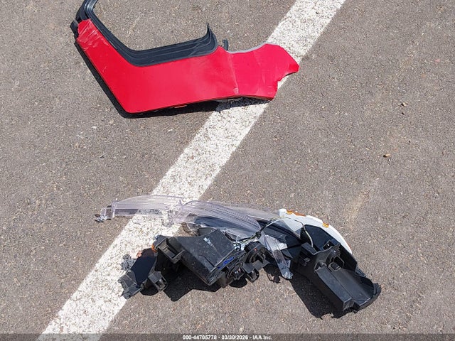 KNDJ23AU8M7139632 KIA SOUL LX