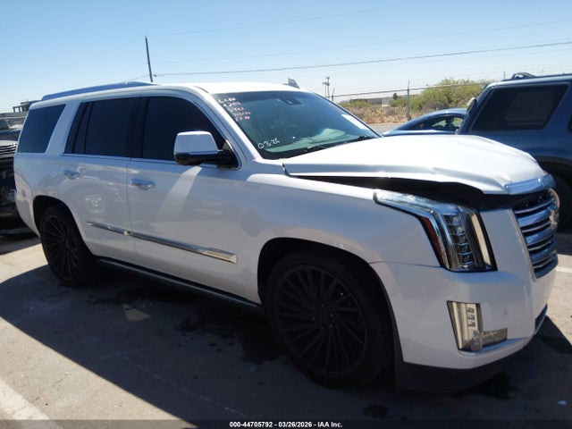 2016 Cadillac Escalade Platinum მანქანა იყიდება აუქციონზე, vin: 1GYS4DKJ8GR325442, აუქციონის ნომერი: 44705792