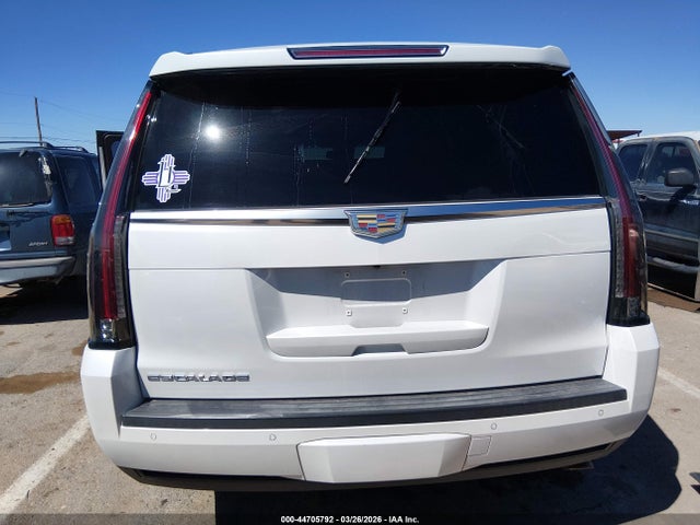 2016 Cadillac Escalade Platinum მანქანა იყიდება აუქციონზე, vin: 1GYS4DKJ8GR325442, აუქციონის ნომერი: 44705792