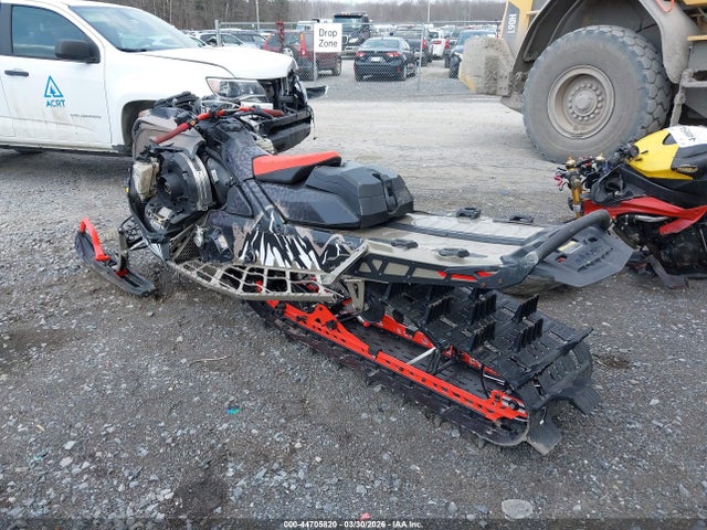 2022 Ski-doo Summit Expert 165 მანქანა იყიდება აუქციონზე, vin: 2BPSTSND6NV000094, აუქციონის ნომერი: 44705820