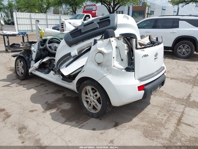 2011 Kia Soul + მანქანა იყიდება აუქციონზე, vin: KNDJT2A27B7327206, აუქციონის ნომერი: 44705824
