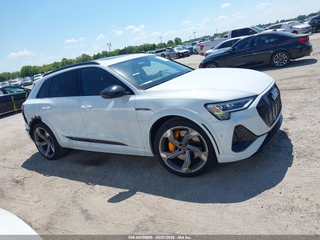 WA1VCBGE5NB033575 Audi E-tron S Prestige Quattro