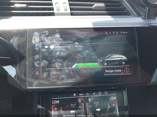 WA1VCBGE5NB033575 Audi E-tron S Prestige Quattro
