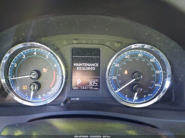 2017 TOYOTA COROLLA 2T1BURHEXHC957058 Photo 6