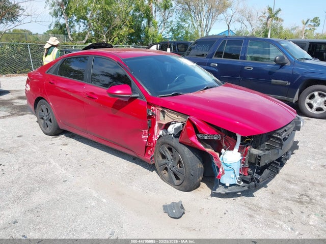 2022 HYUNDAI ELANTRA KMHLS4AG2NU322046