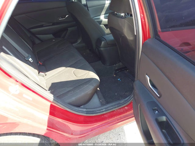 2022 HYUNDAI ELANTRA KMHLS4AG2NU322046 Photo 7