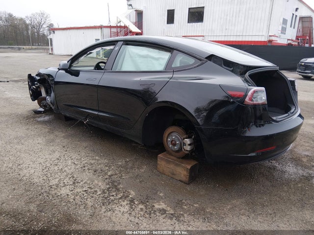 44705891 :رقم المزاد ، 5YJ3E1EA4NF101265 vin ، 2022 Tesla Model 3 Rear-wheel Drive مزاد بيع
