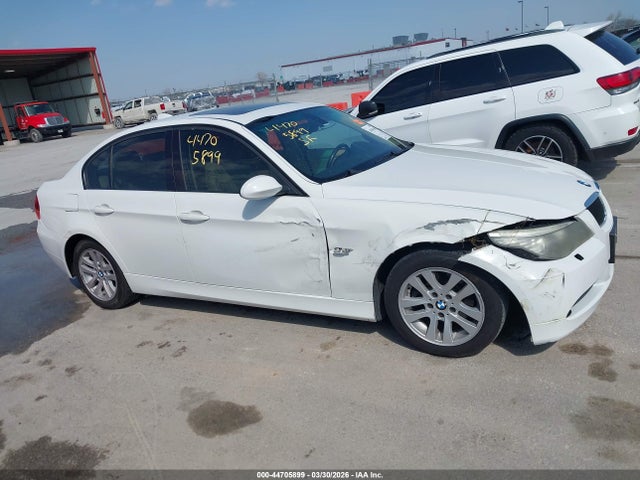 Aukcja sprzedaży 2006 Bmw 325i, vin: WBAVB13596PT26633, numer aukcji: 44705899