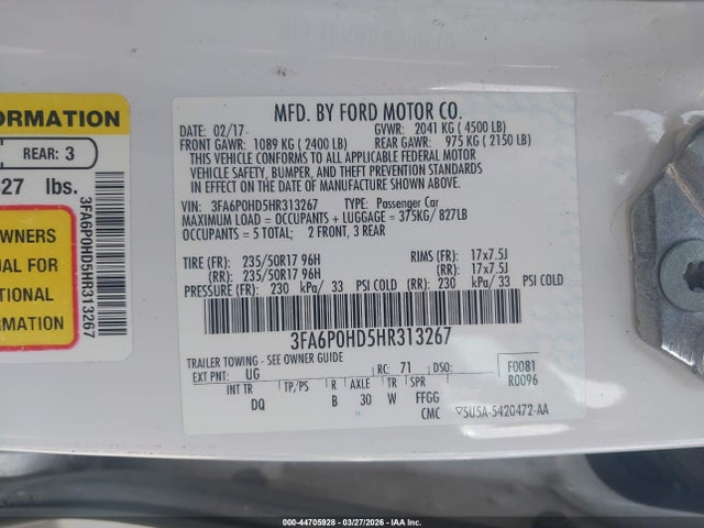 3FA6P0HD5HR313267 Ford FUSION SE
